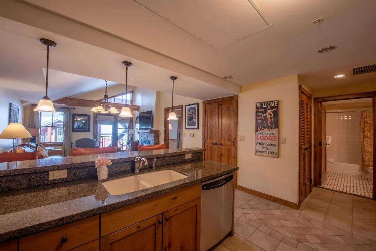 Floor 2 Bedroom In Mountaineer Square- Slopeside Crested Butte