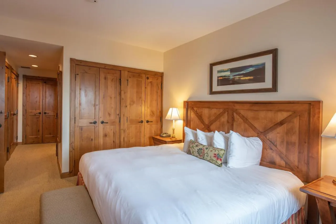 Floor 2 Bedroom In Mountaineer Square- Slopeside Apartment *