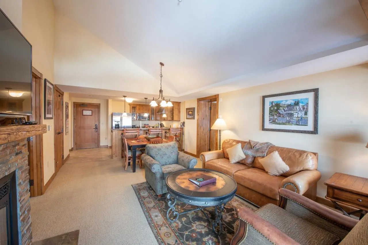 Apartment Floor 2 Bedroom In Mountaineer Square- Slopeside *