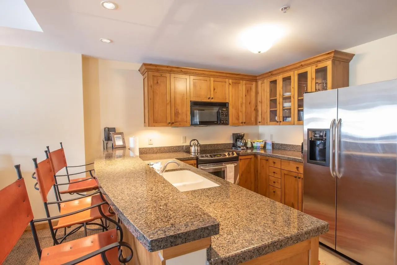 Updated 1 Bedroom In Mountaineer Square Crested Butte