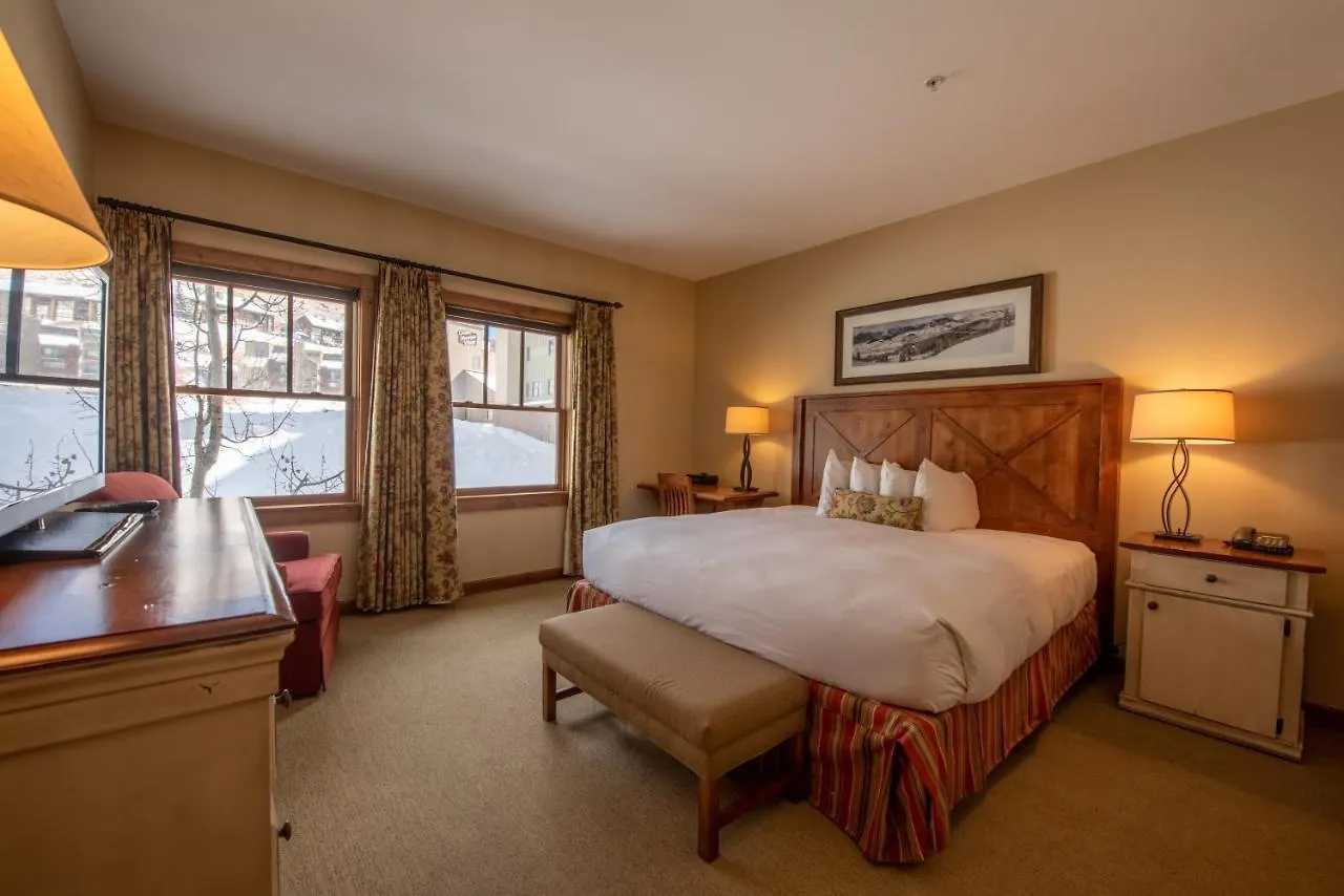 Wheelchair Accessible 2-bedroom - Slopeside Apartment *