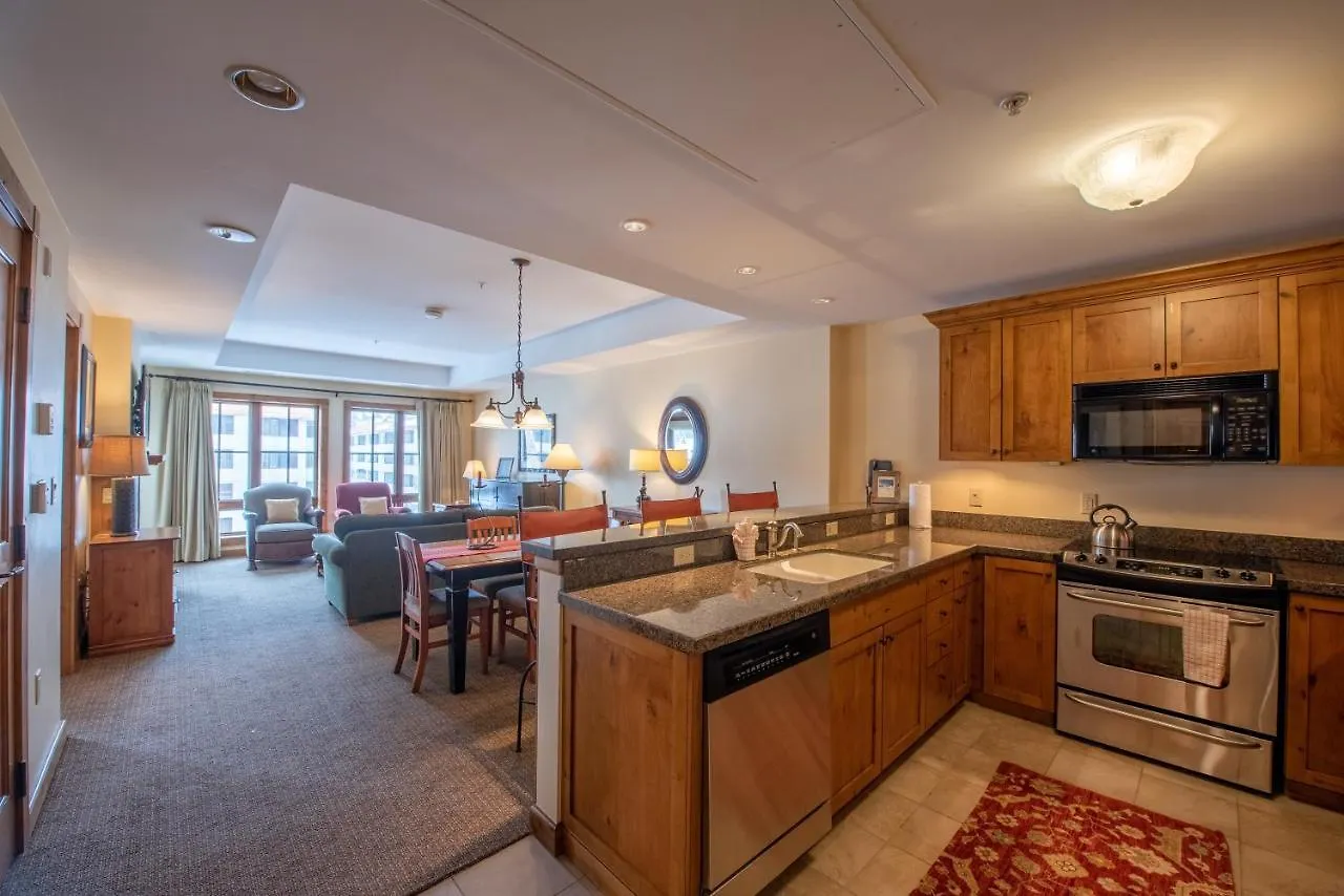 Updated 1 Bedroom In Mountaineer Square Apartment