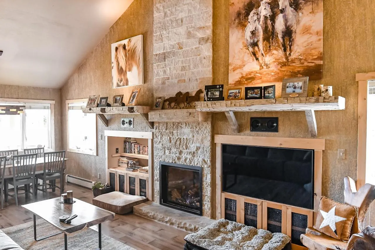 Lazy Bear Holiday home *
