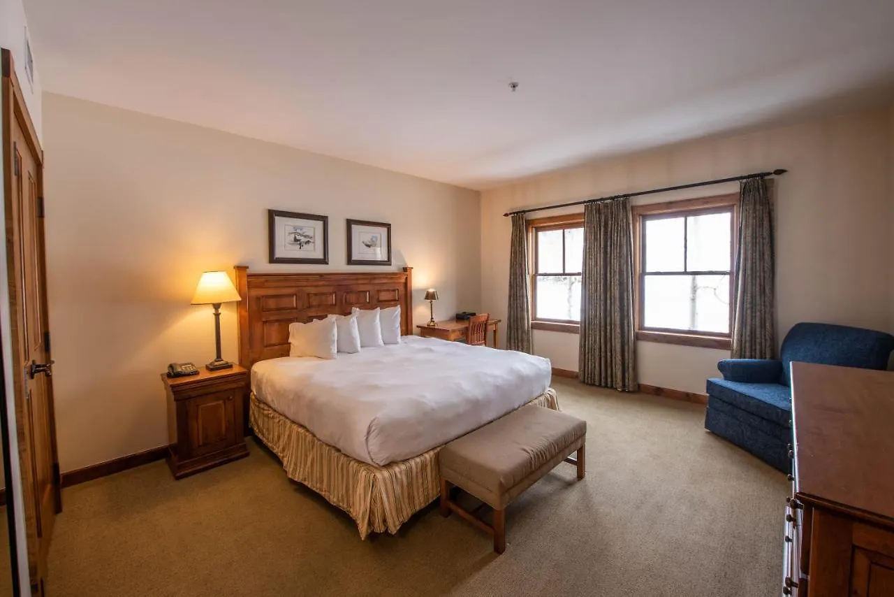Apartment Spacious 3 Bedroom With 4 Beds And Sleeper Sofa *