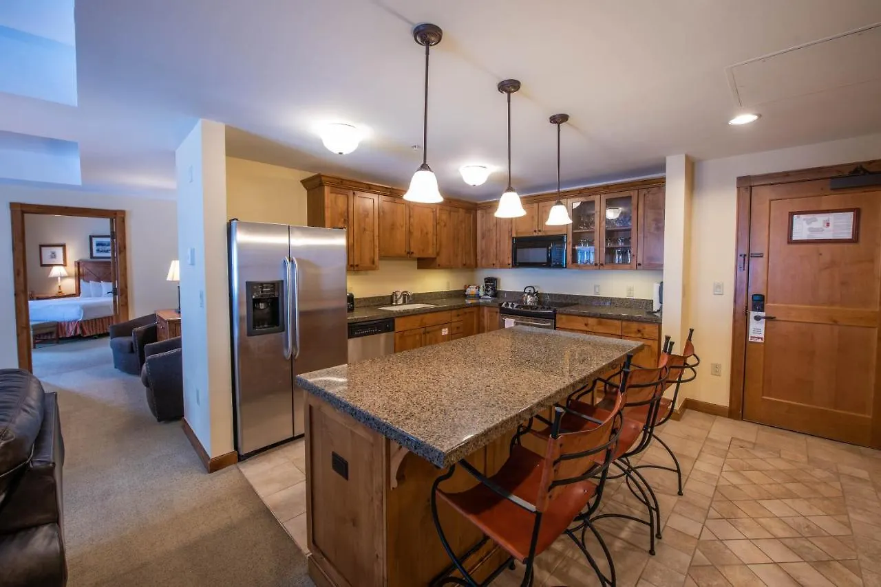 Apartment Spacious 3 Bedroom With 4 Beds And Sleeper Sofa *