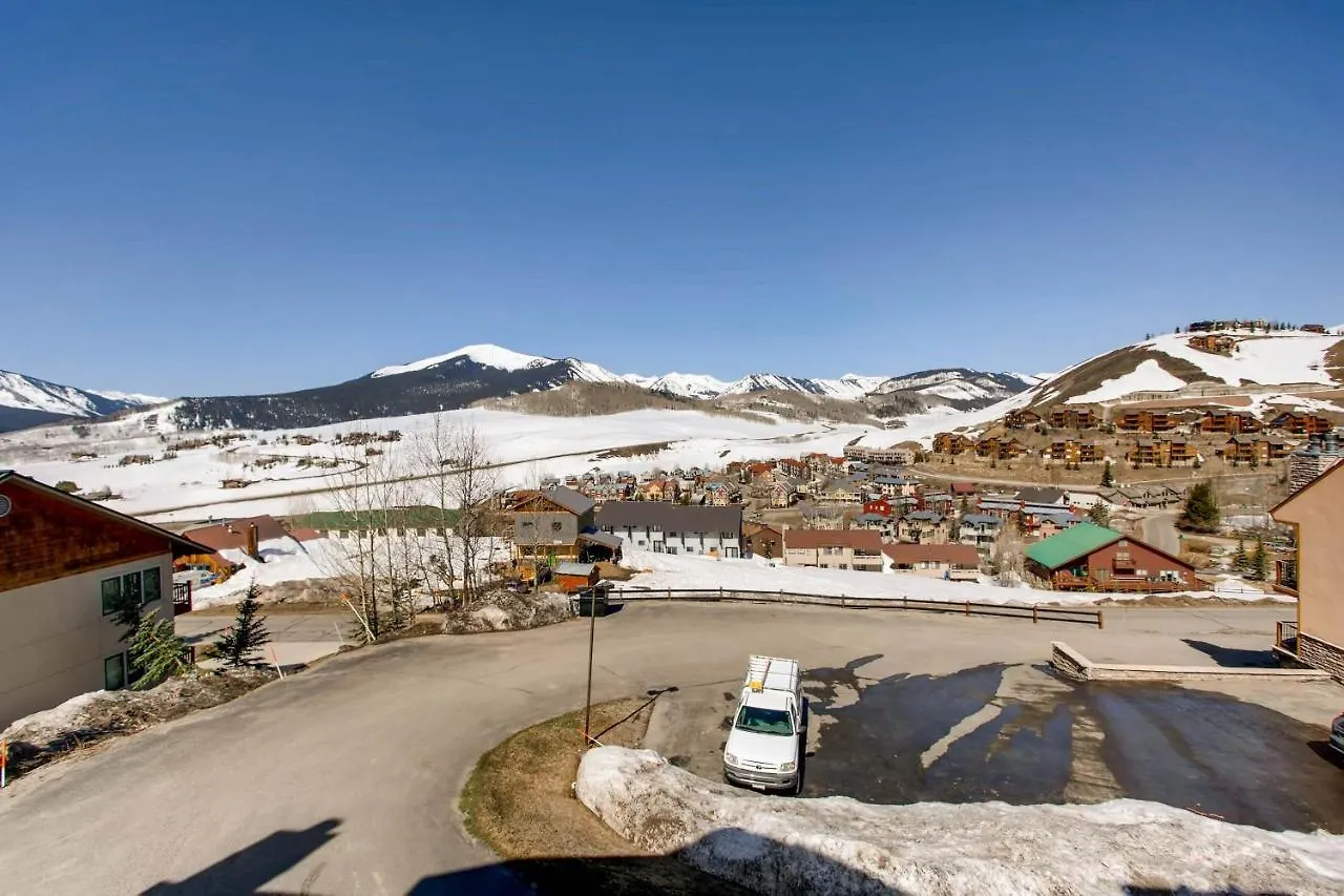 Unique, Mountain 4 Bedroom *