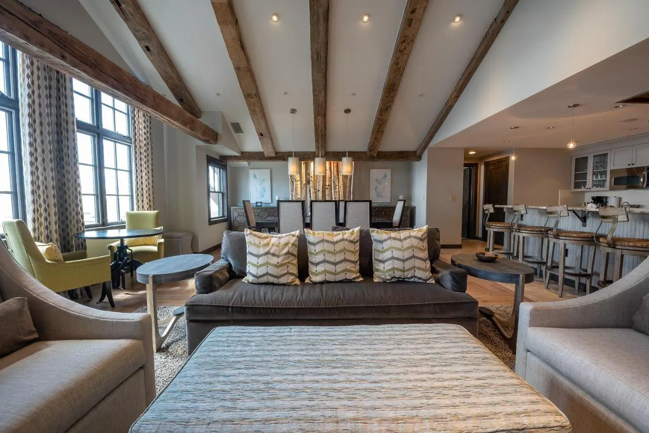 Three Bedroom Mountain Chic 6th Floor Penthouse With Amazing View * Crested Butte