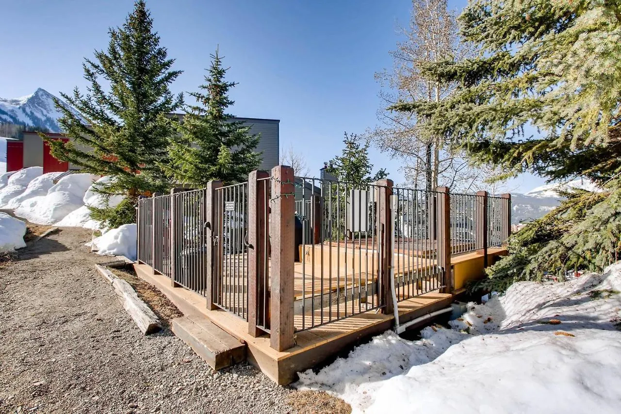 Apartment Ski-in Ski-out Private Balcony & Fireplace Crested Butte