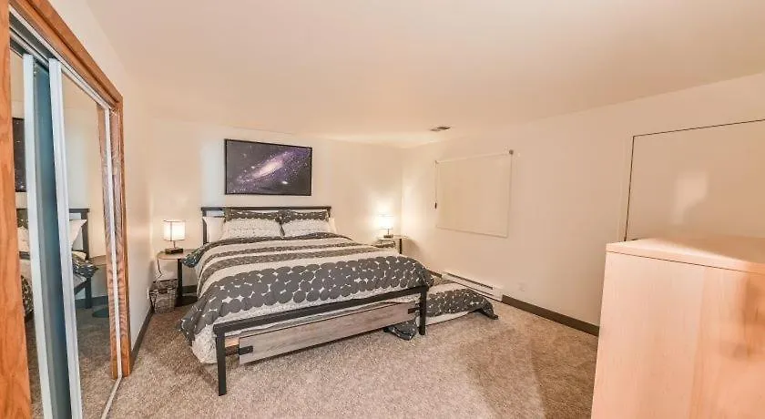 Spacious 3 Bedroom Plaza Unit With Washer Dryer * Crested Butte
