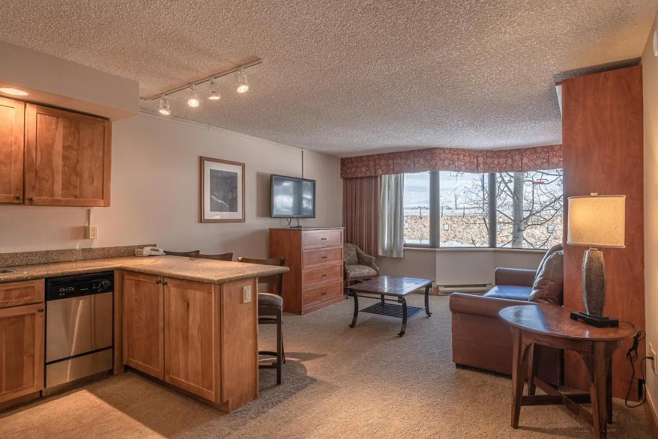 Grand 1-bedroom With 3 Queens & Close To Everything Apartment Crested Butte