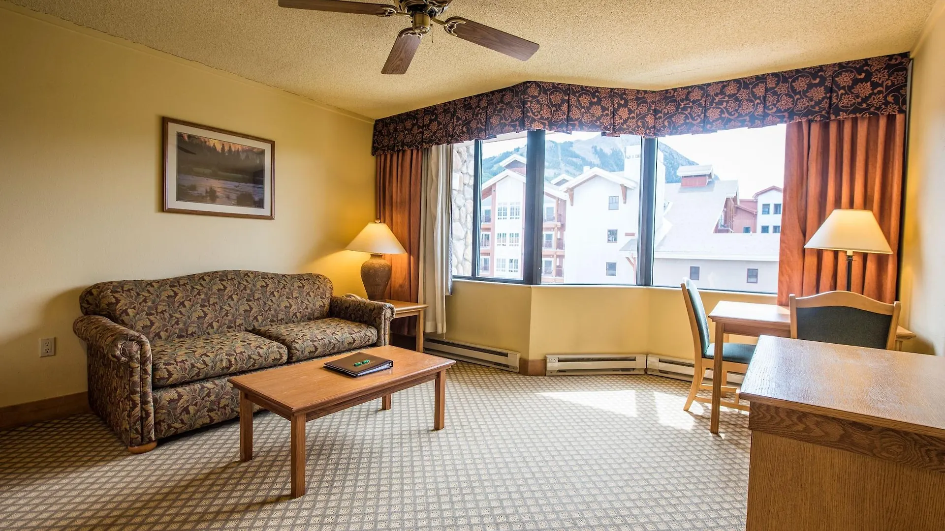Hotel The Grand And 3*
