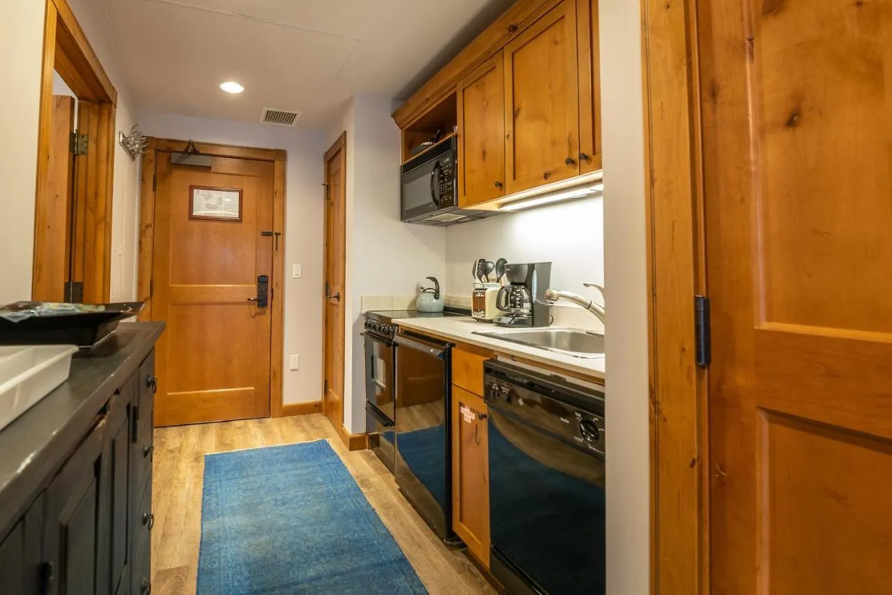 Efficiency Unit With Balcony Over Mountaineer Square *