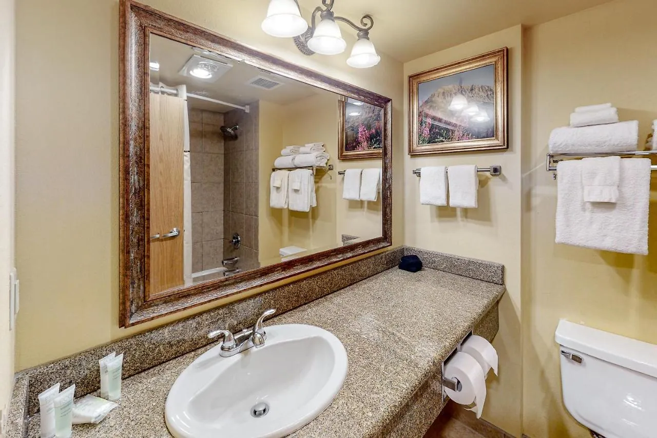 Butte Beauty Hotel *