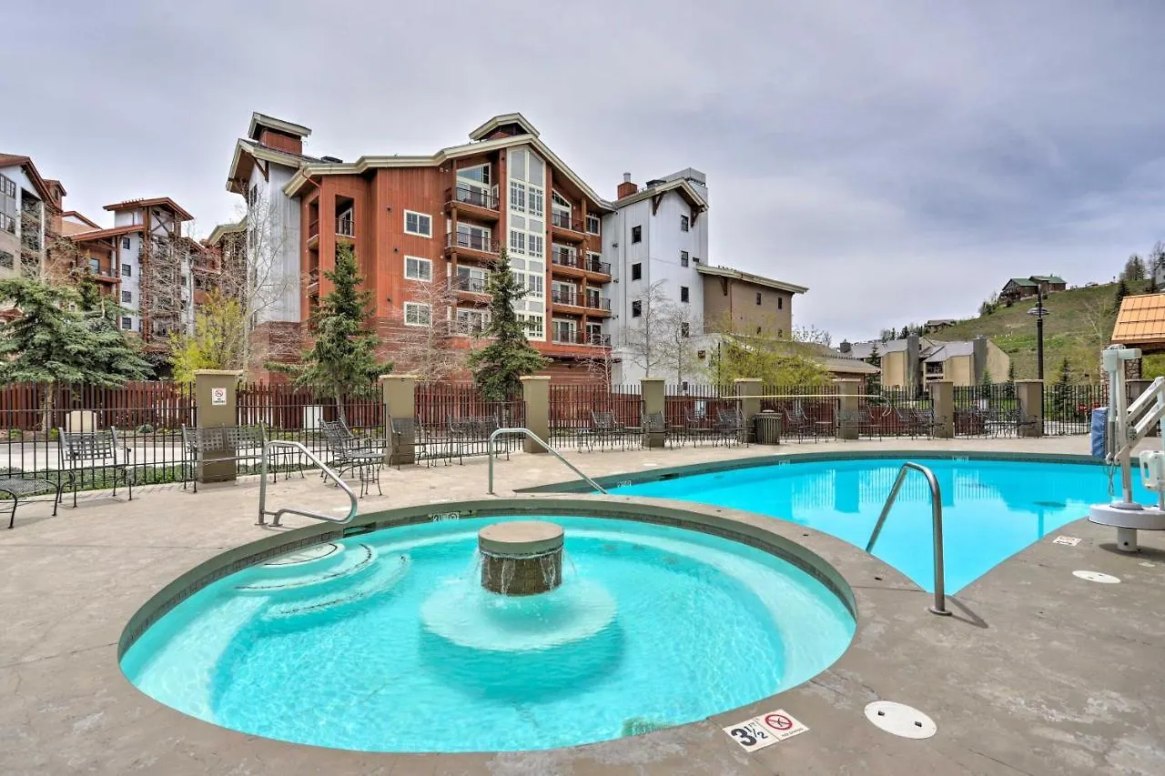 With Community Hot Tub And Pool! Apartment Crested Butte