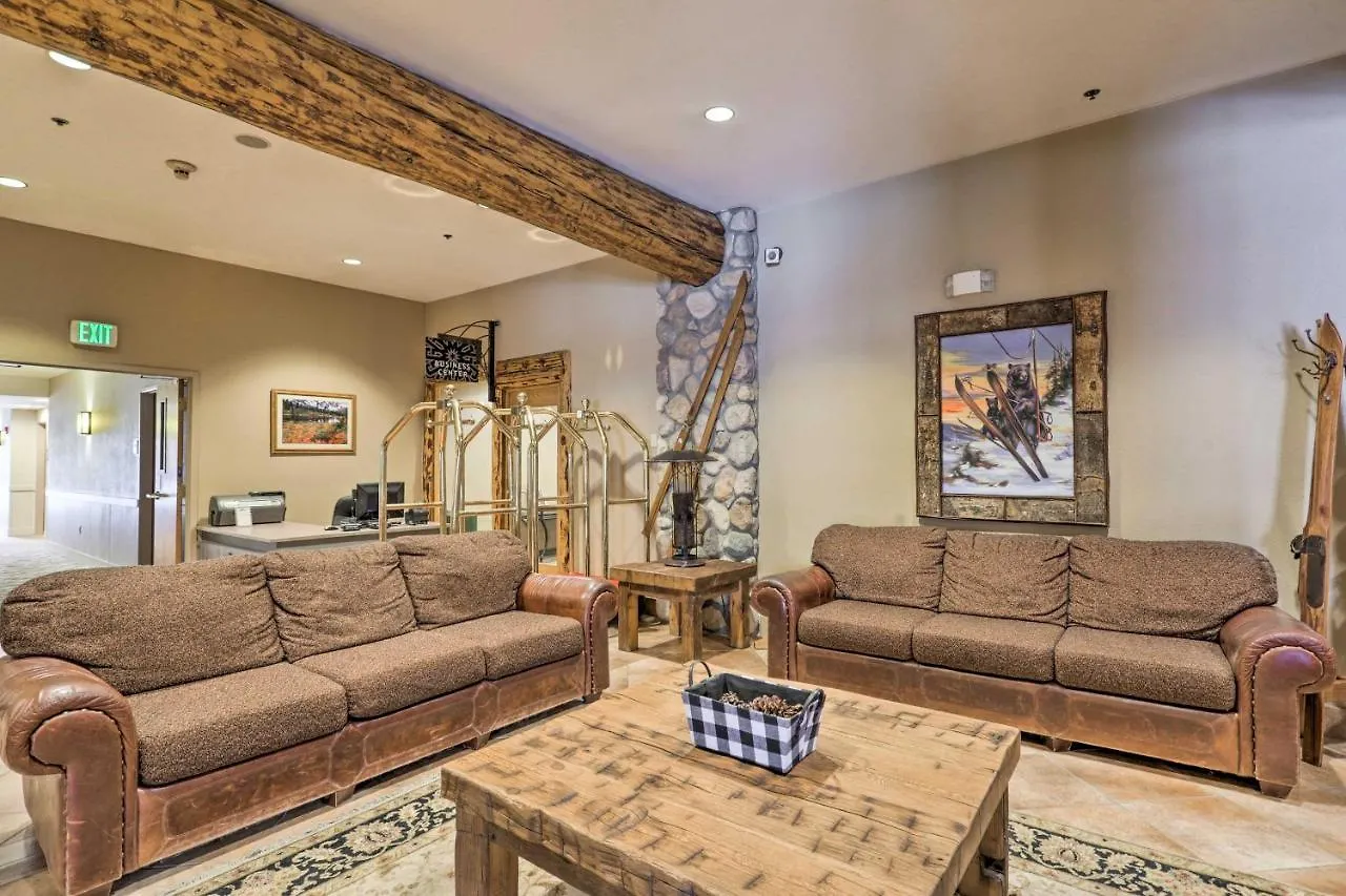 With Community Hot Tub And Pool! Apartment Crested Butte