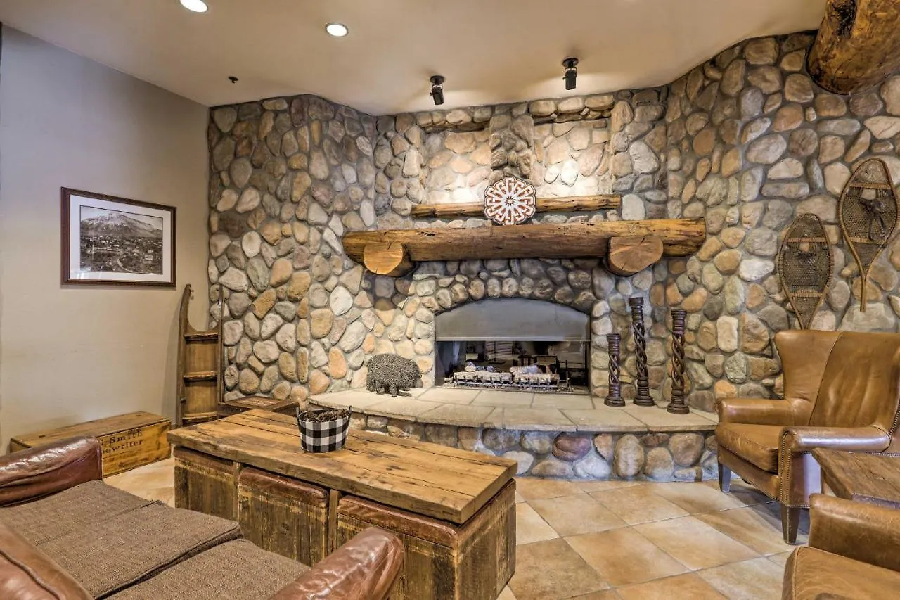 With Community Hot Tub And Pool! *
