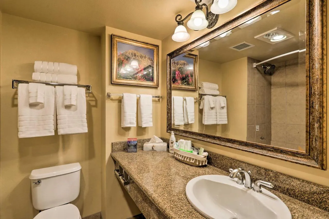 With Community Hot Tub And Pool! Apartment Crested Butte