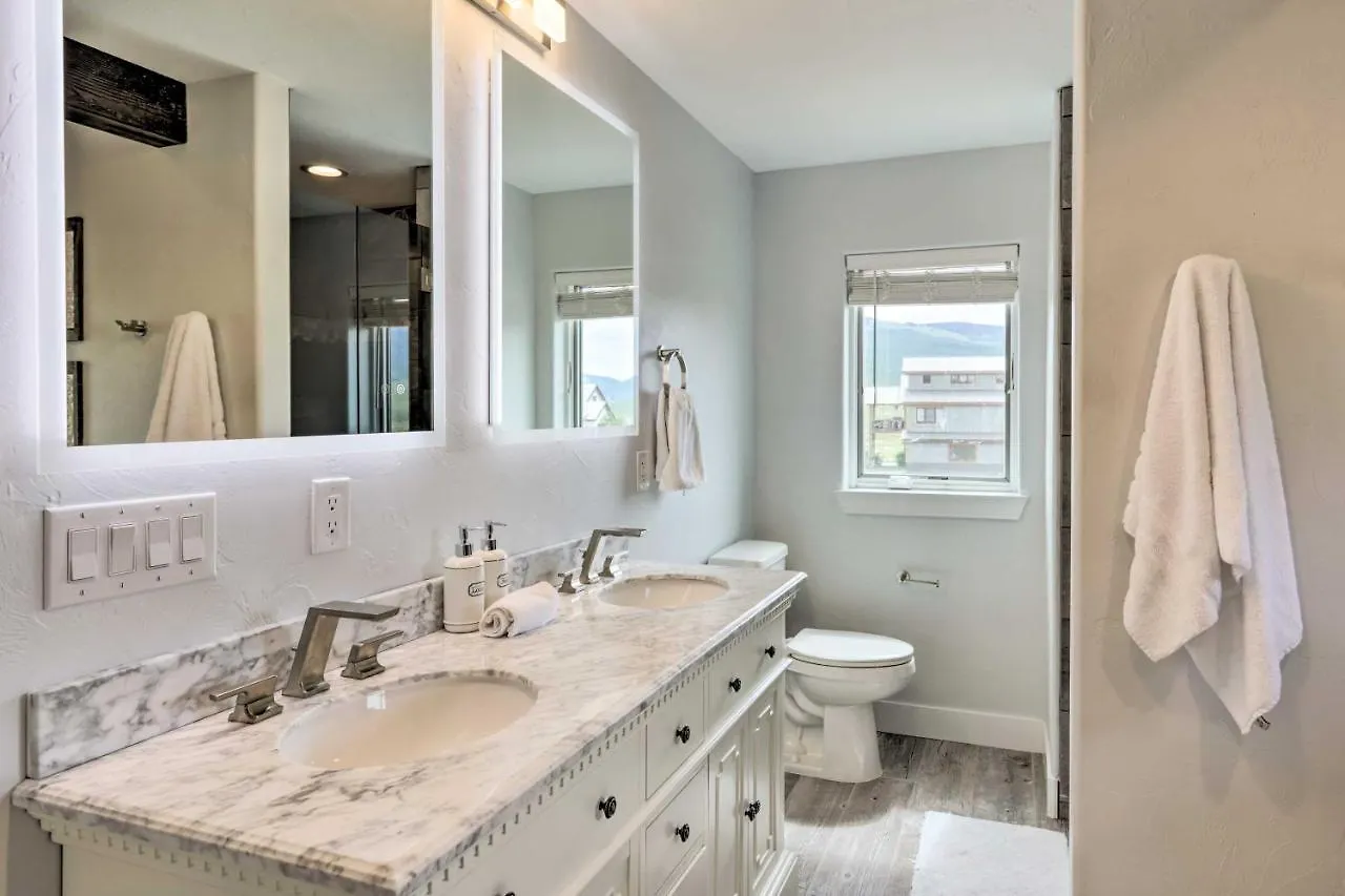 Holiday home Getaway Less Than 7 Mi To Resort!