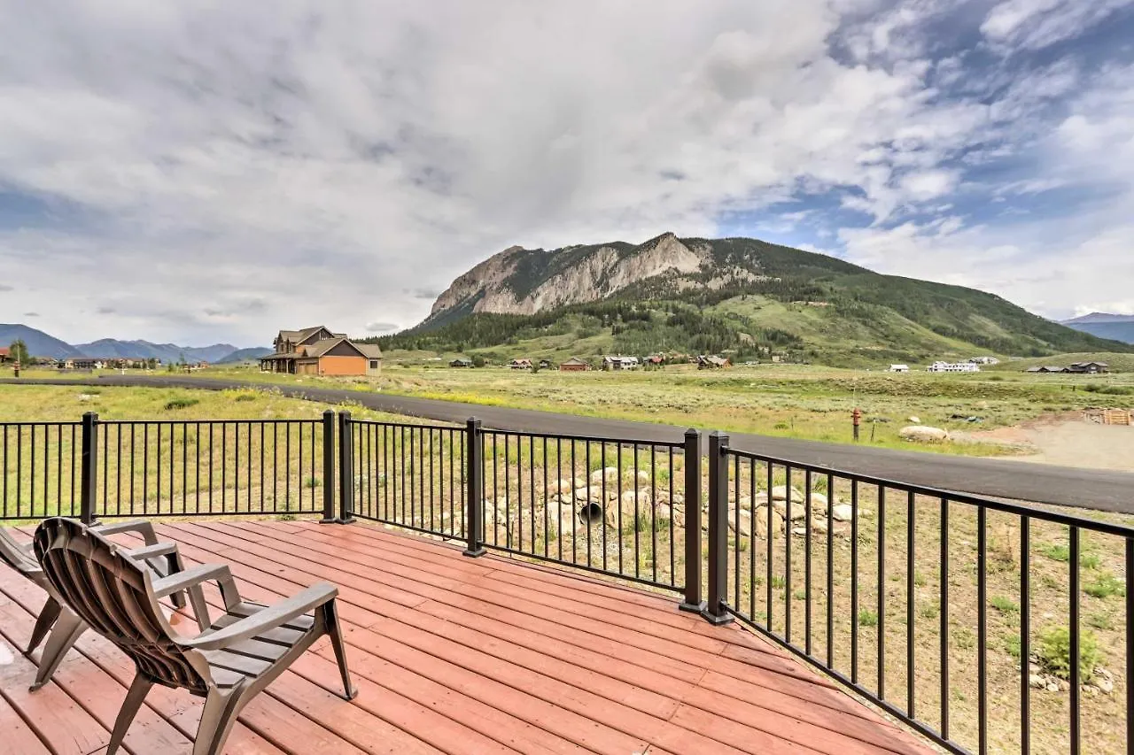 Holiday home Getaway Less Than 7 Mi To Resort!
