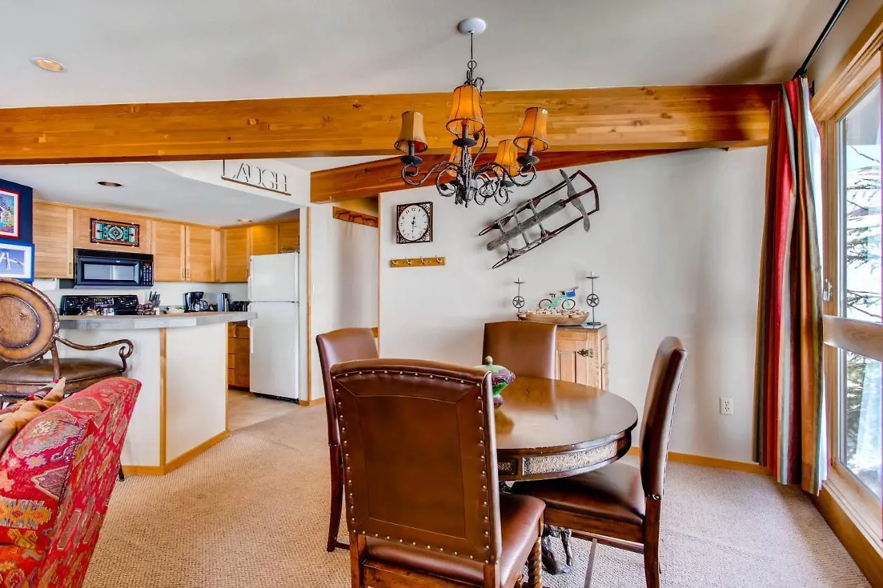 Apartment Ski-in Ski-out 2 Bedroom Condo- Sleeps 6 People Crested Butte