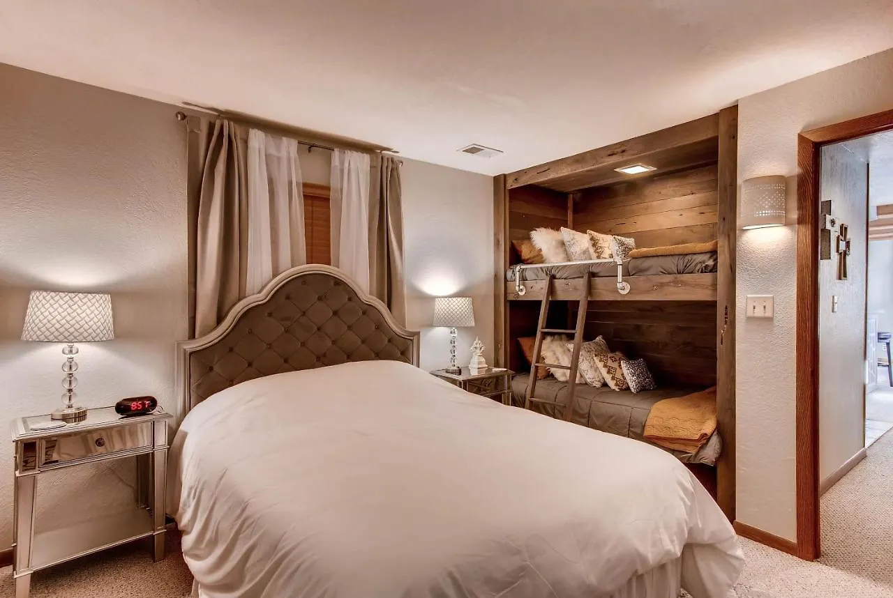 Apartment Mountain Views From Plaza - Sleeps 6 Crested Butte