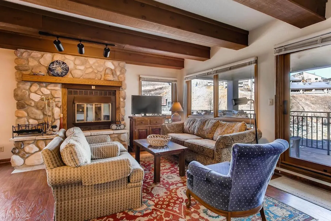 Mountain Views From Plaza - Sleeps 6 *