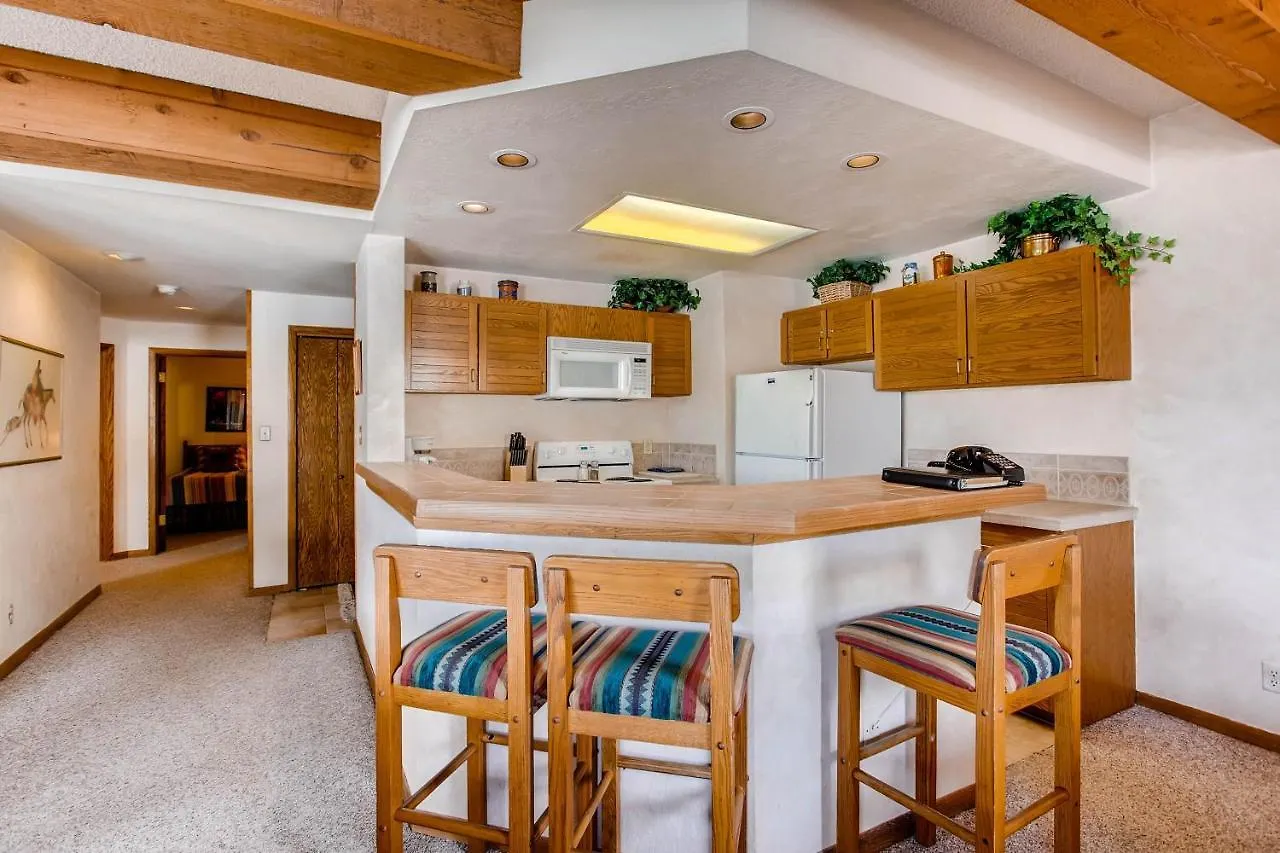 아파트 2 Bedroom With Views Of Wood Creek & Mountains