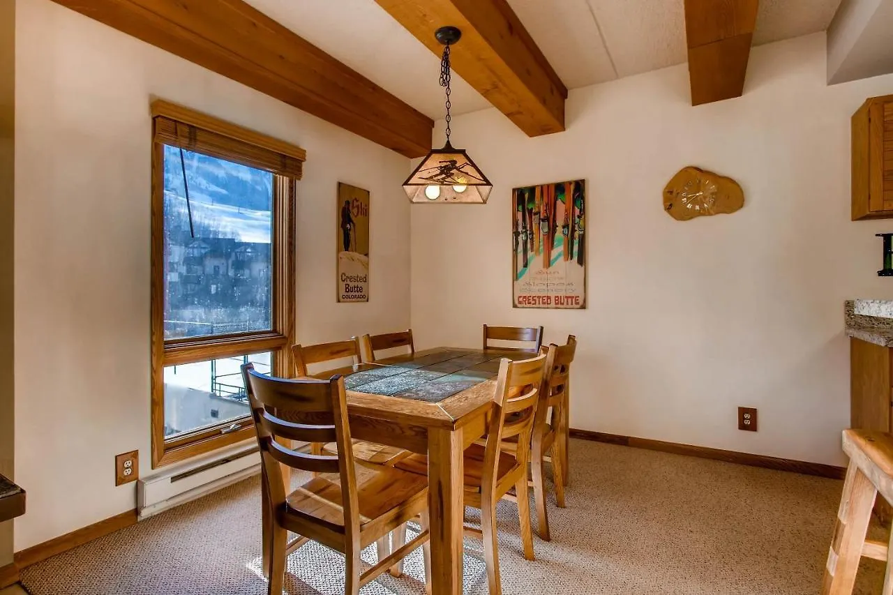 2 Br- Amazing View Of Mt * Crested Butte