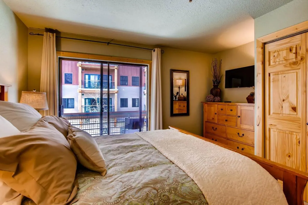Tastefully Decorated Emmons Crested Butte