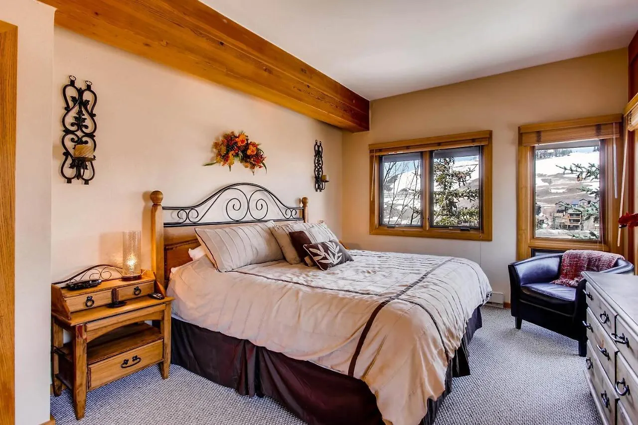 Apartment Unique & Modern 3 Bedroom 2ba Condo- Ski-in Ski-out Crested Butte