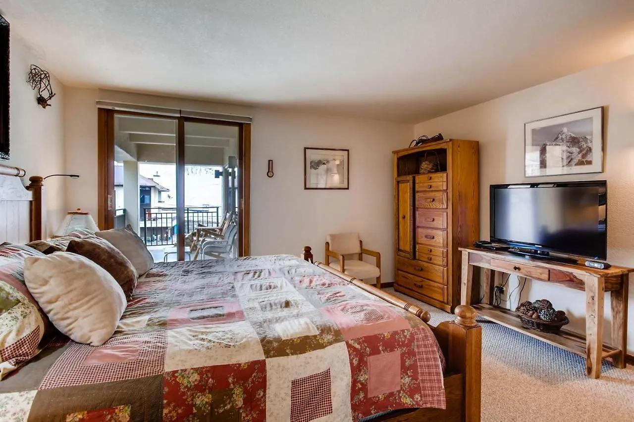 View Of Silver Queen Lift 2 Bedroom * Crested Butte