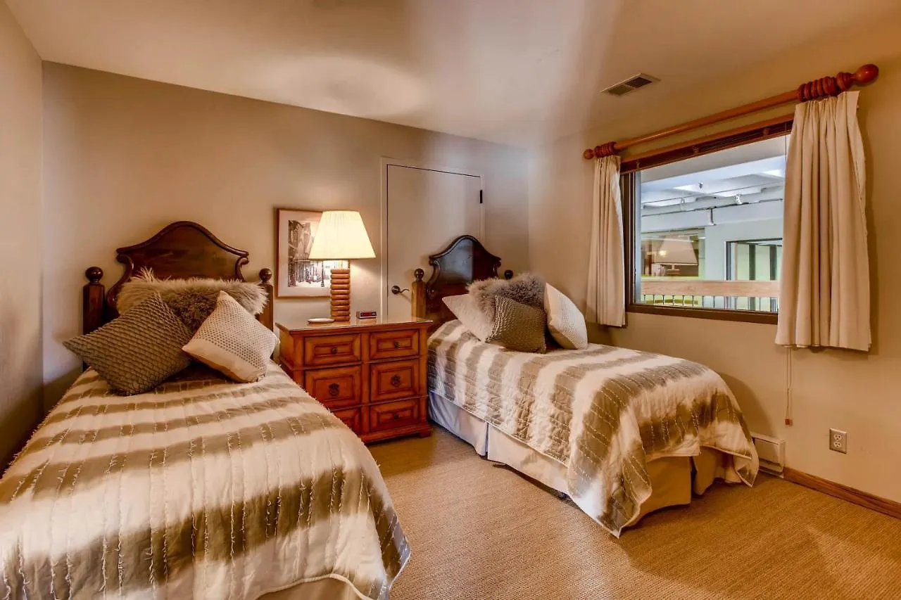 2br 2ba With Spectacular Mountain Views Crested Butte