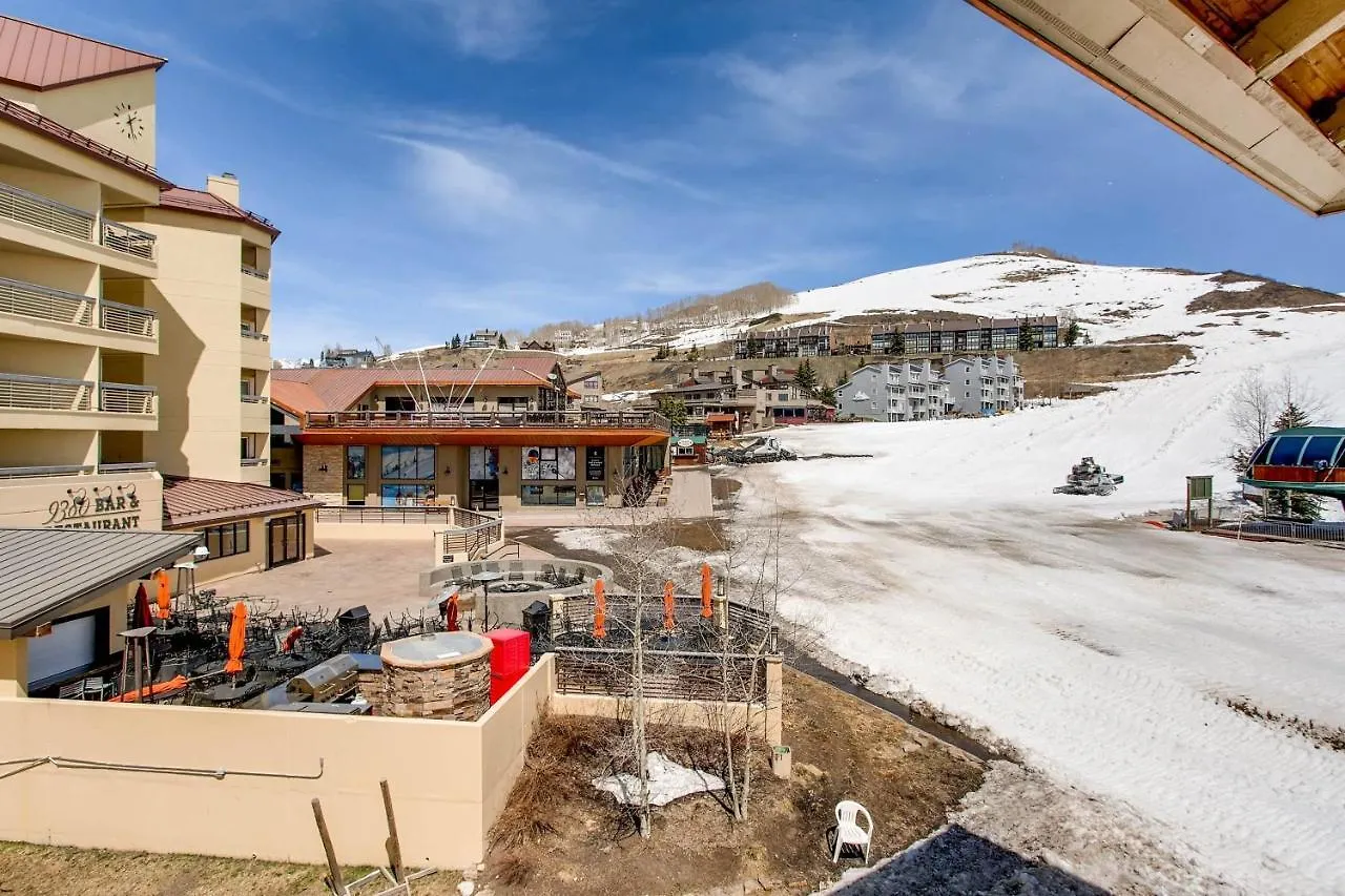 1 Bedroom Andloft With Deck - Sleeps 5 People Apartment