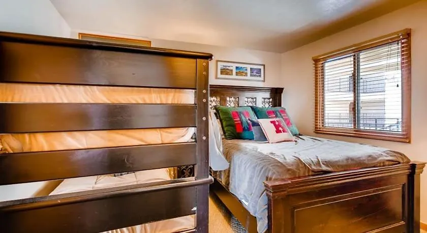 2 Bedroom 2ba Spacious With A Fireplace * Crested Butte