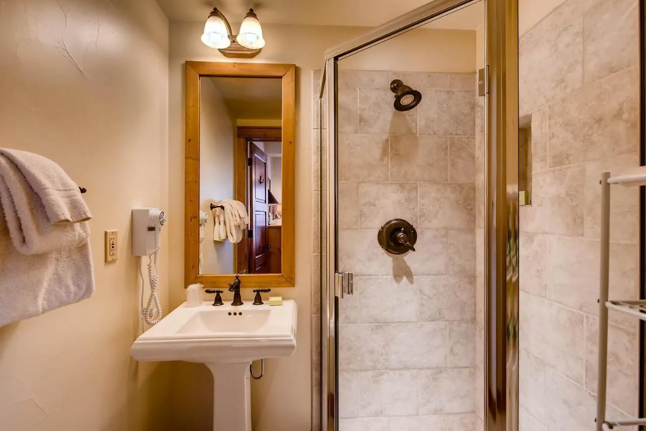 Apartment 3 Br- Sleeps 8 With Jetted Tub - No Cf Crested Butte