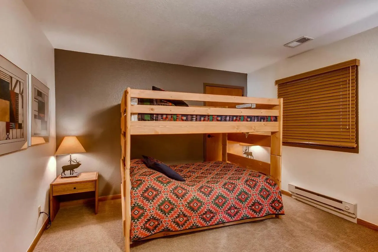 Cozy 2 Bedroom Sleeps 6 People Apartment Crested Butte