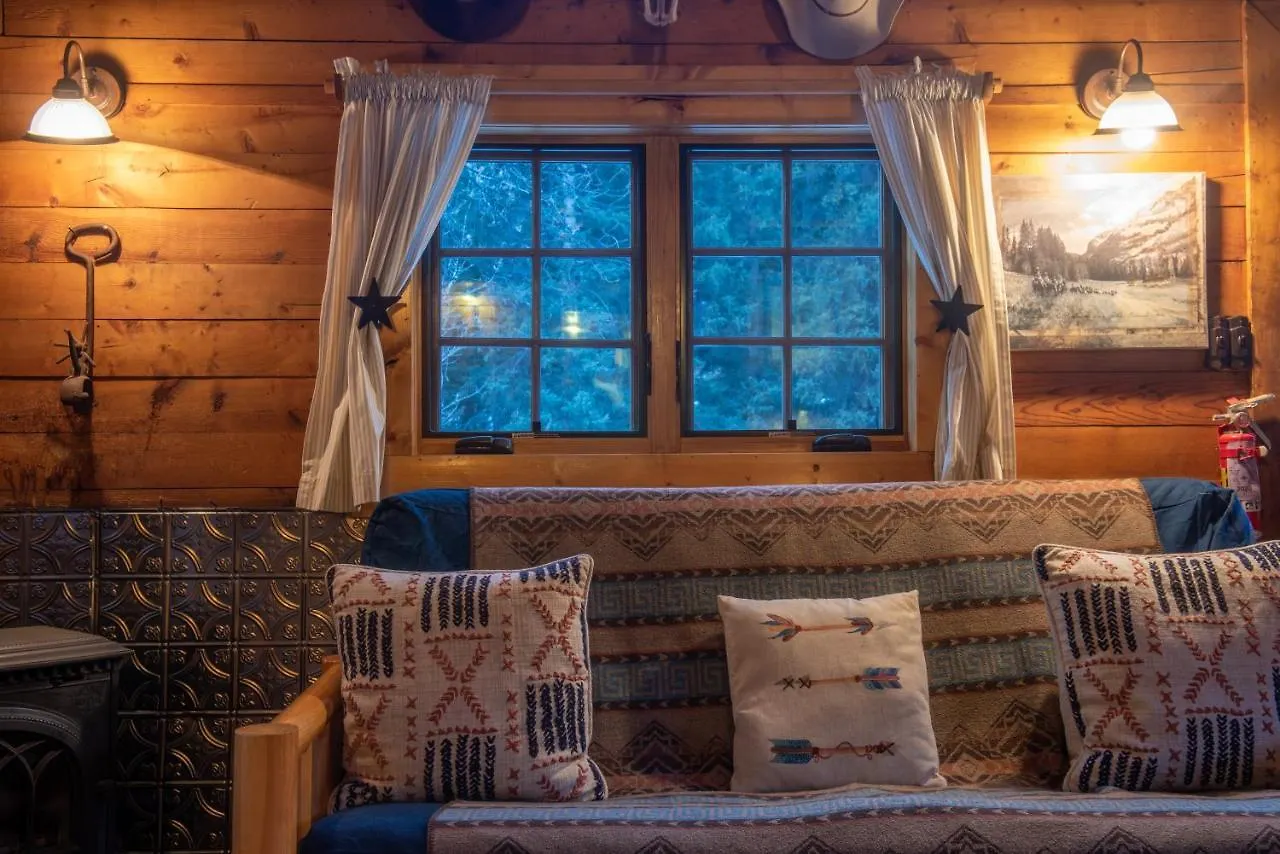 Pioneer Guest Resort