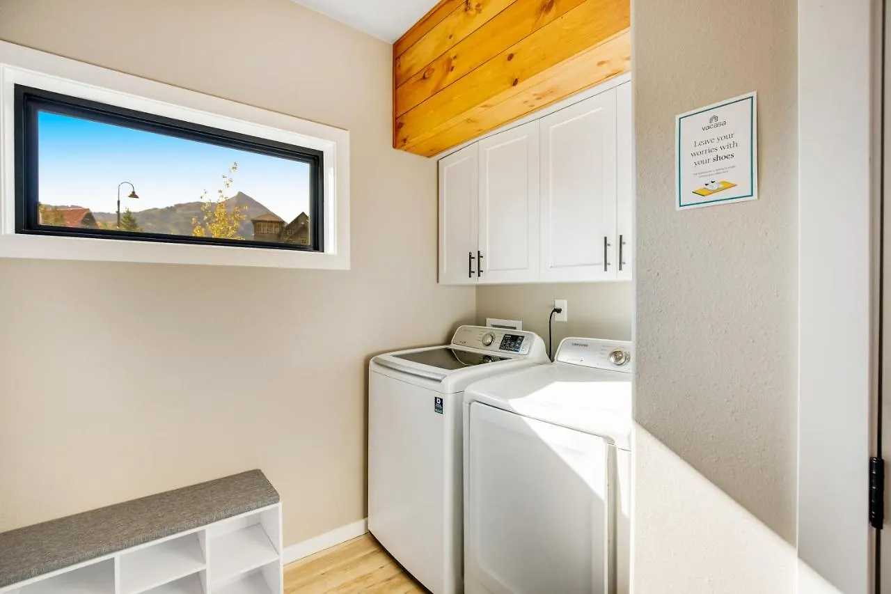 Holiday home Enchanted Alps - Whole Permit 301,470 *