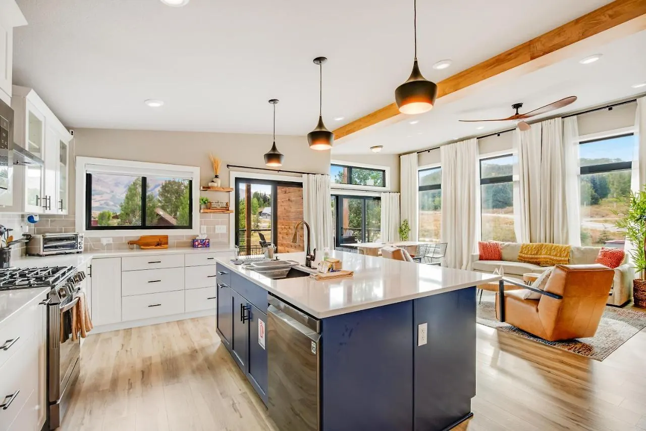Enchanted Alps - Whole Permit 301,470 Holiday home Crested Butte