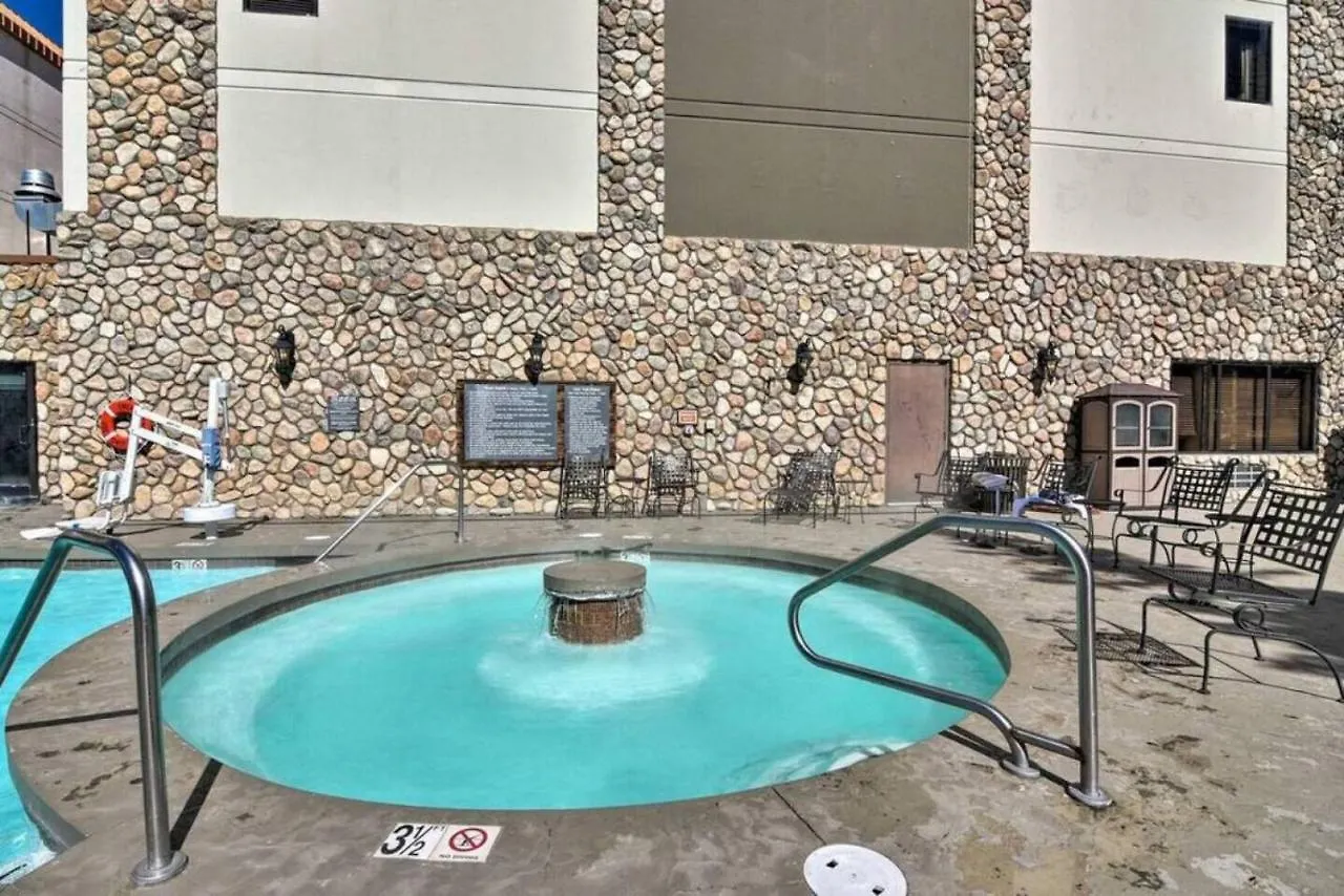 Aparthotel Grand 3*