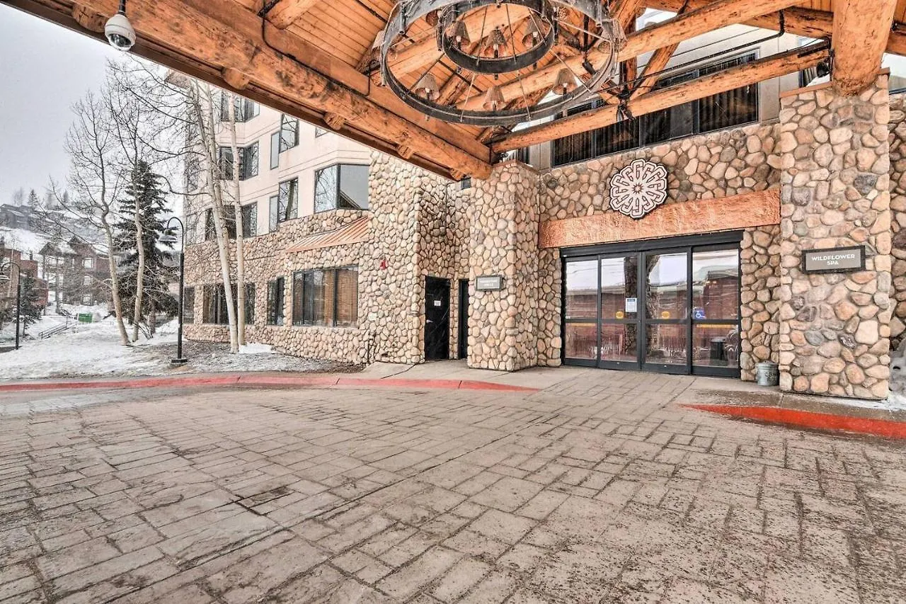 Grand 3* Crested Butte