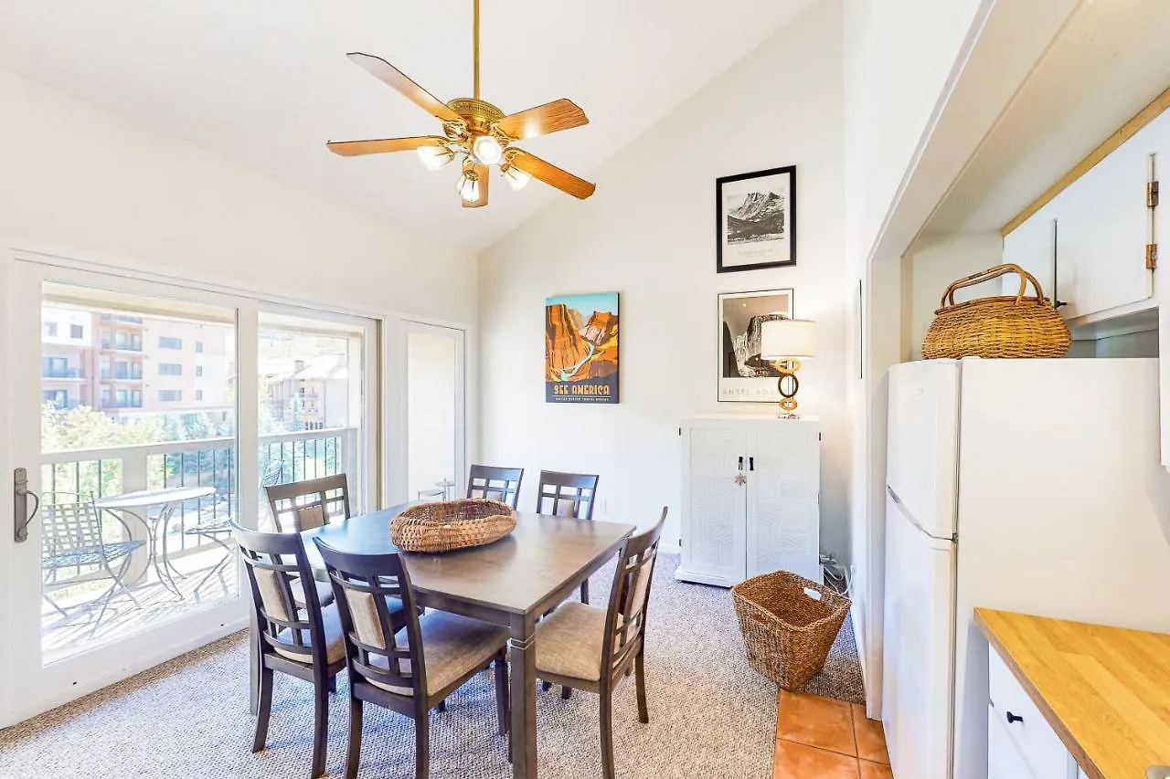 Ski-riffic Apartment Crested Butte