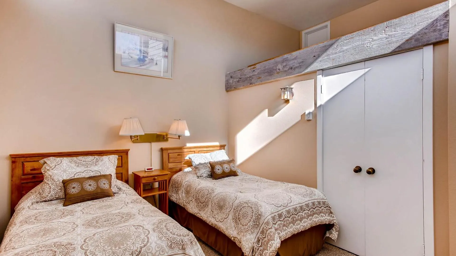 克雷斯特德比特山度假村 3* Mount Crested Butte