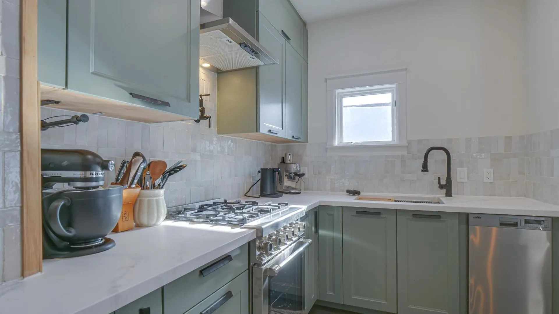 Chic Townhome Half Mi To Skiing! * Crested Butte