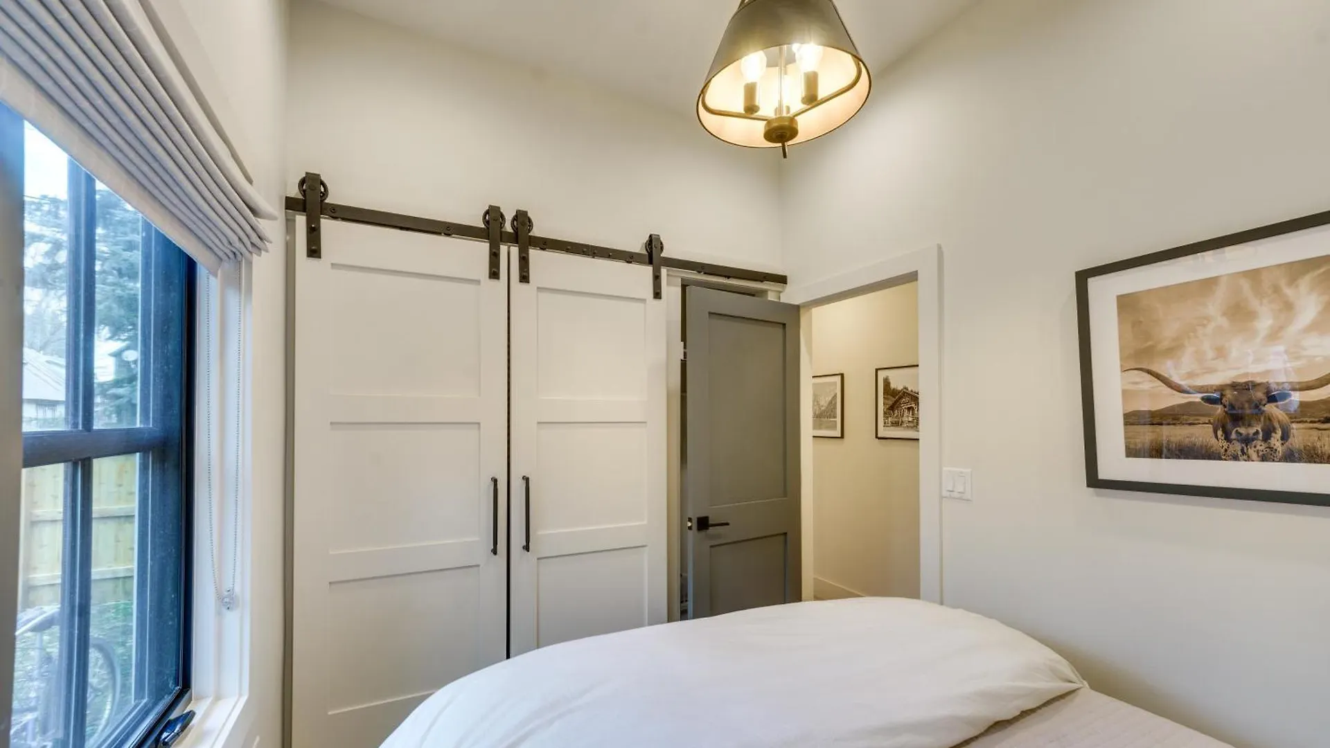 Inviting And Renovated In Crested Butte!