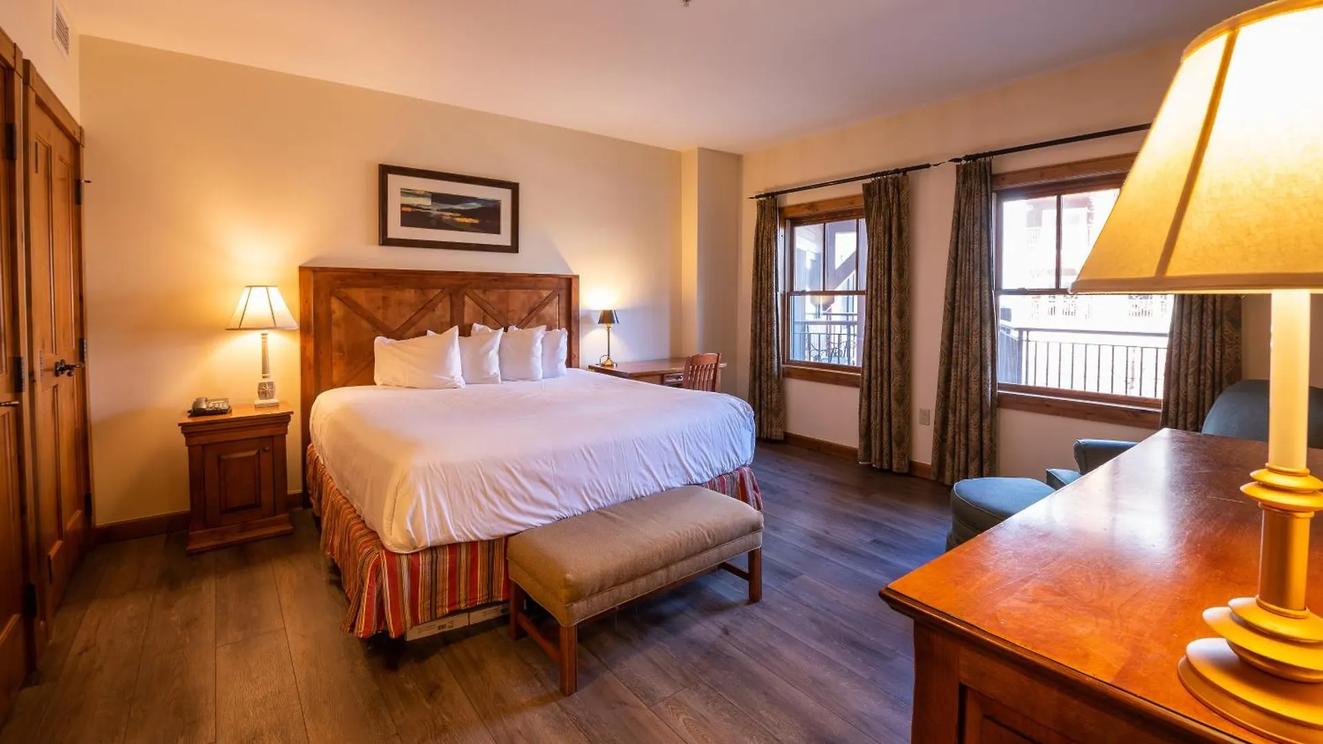 The At Mountaineer Square Resort