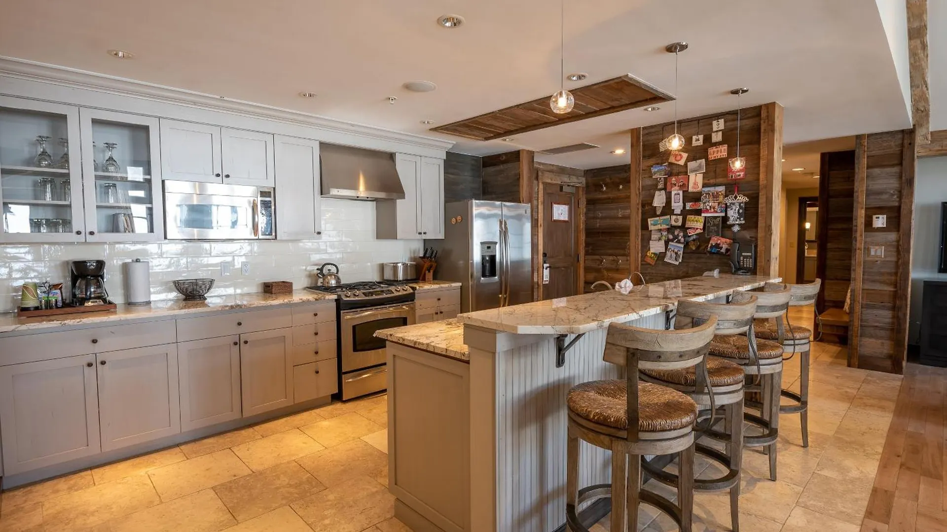 Resort The At Mountaineer Square Mount Crested Butte