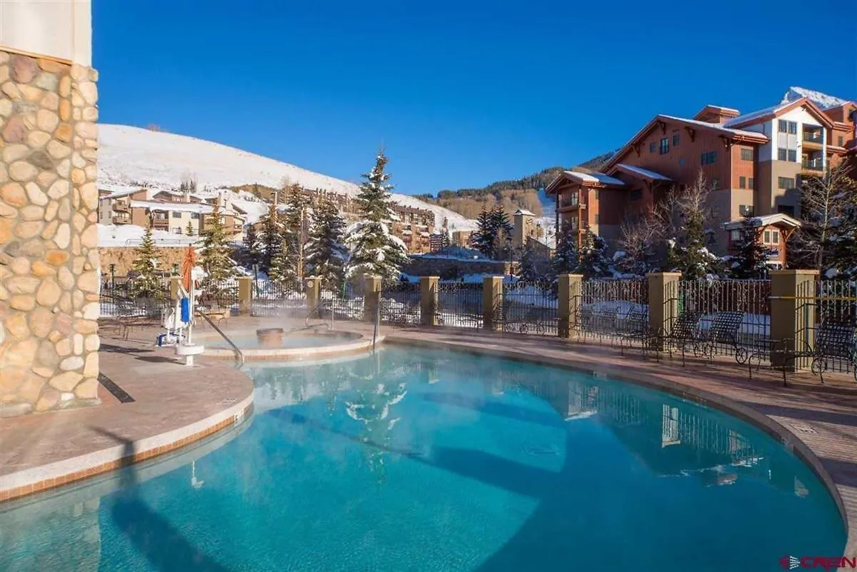 Holiday home 115 Perfect Location With Pool And Hot Tub *