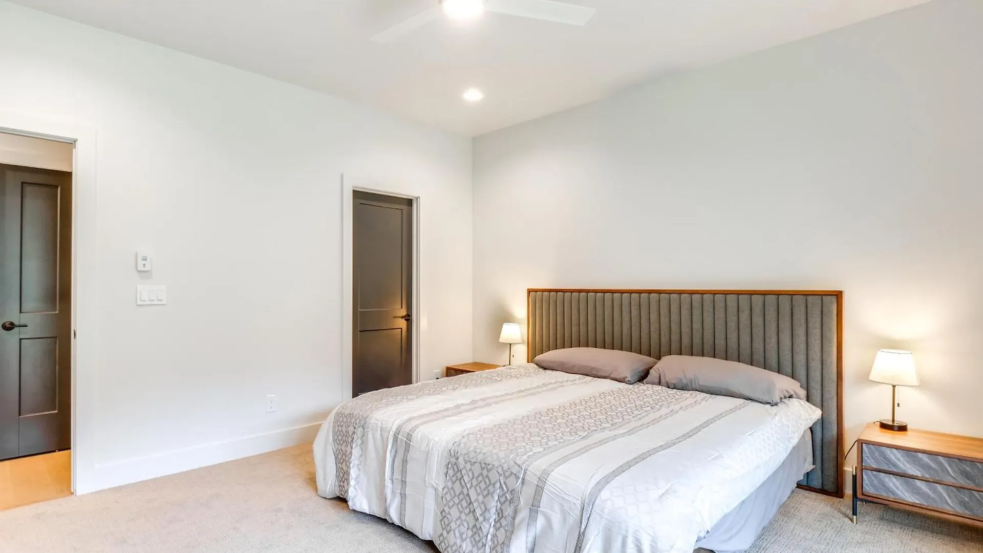 Holiday home Peaceful Townhome With Mountain Views