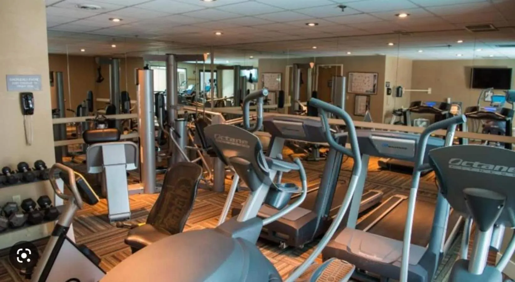 Walk To Mountain Base For 4 & Pool Holiday home Crested Butte